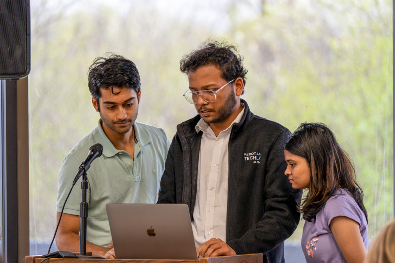 Students managing a project