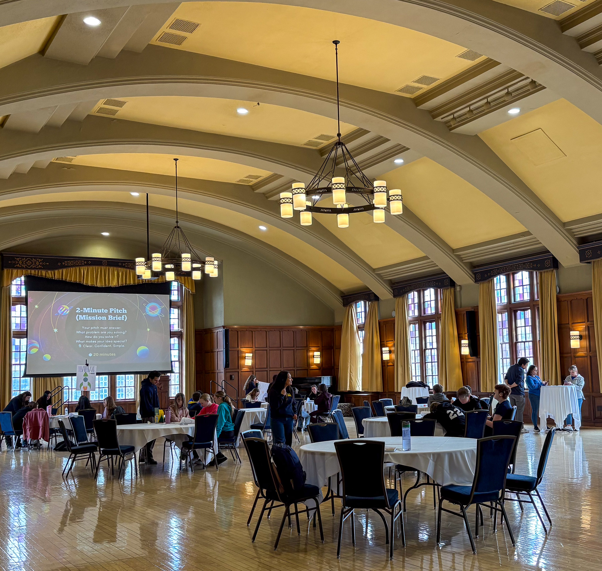 A group of middle school students at the union with U-mich trailblaze leaders