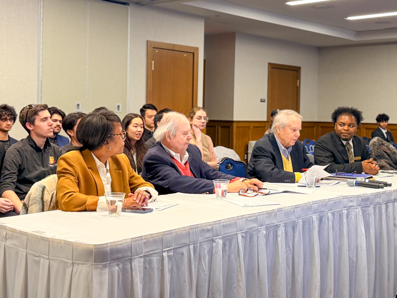 the mtank judge panel at the pitch competition